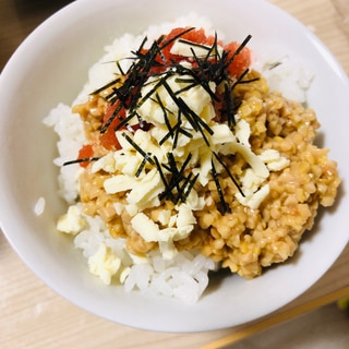 納豆明太チーズ丼